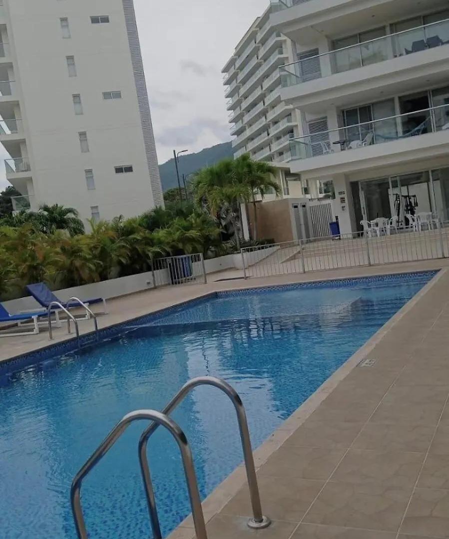 Acogedor Apartamento En Bello Horizonte サンタ・マルタ 0*,